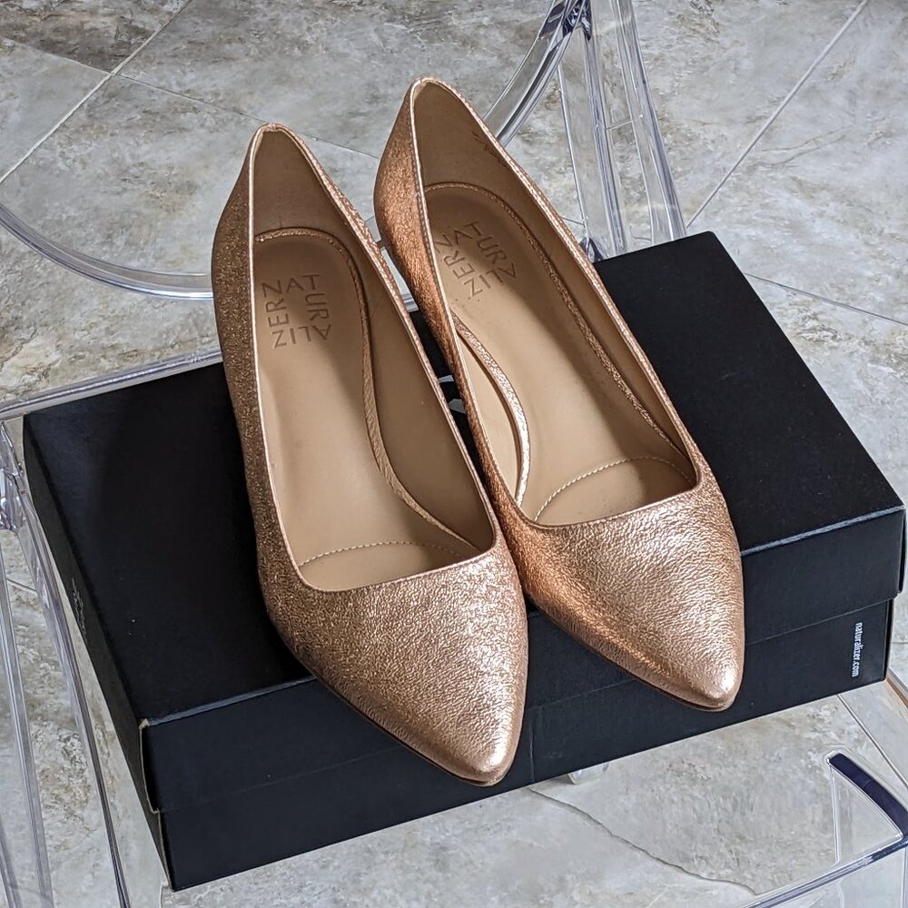 Naturalizer Pippa Pump - Kitten Heel, Size 9